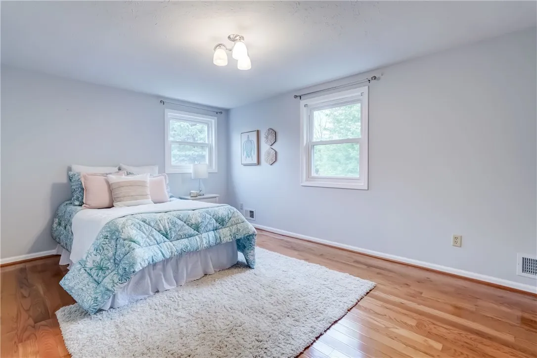 30 Copper Woods, Pittsford, New York 14534, Pittsford, New York 14534, 4 Bedrooms Bedrooms, 8 Rooms Rooms,2 BathroomsBathrooms,Residential,For Sale,30 Copper Woods, Pittsford, New York 14534,R1620747