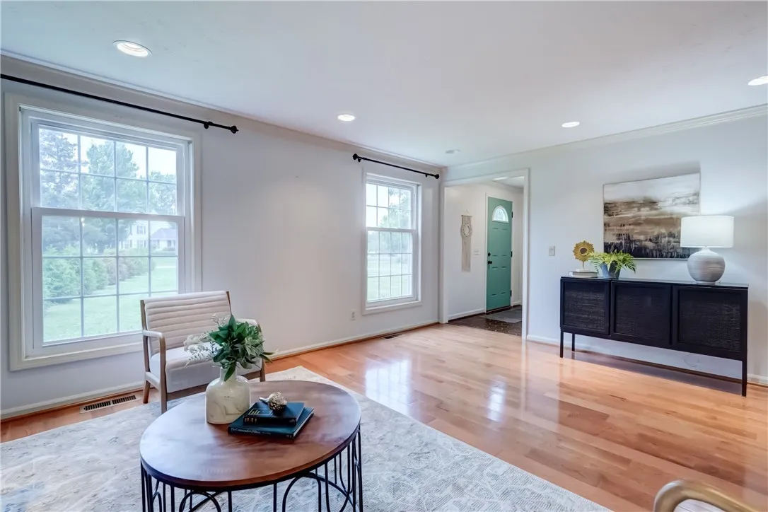 30 Copper Woods, Pittsford, New York 14534, Pittsford, New York 14534, 4 Bedrooms Bedrooms, 8 Rooms Rooms,2 BathroomsBathrooms,Residential,For Sale,30 Copper Woods, Pittsford, New York 14534,R1620747