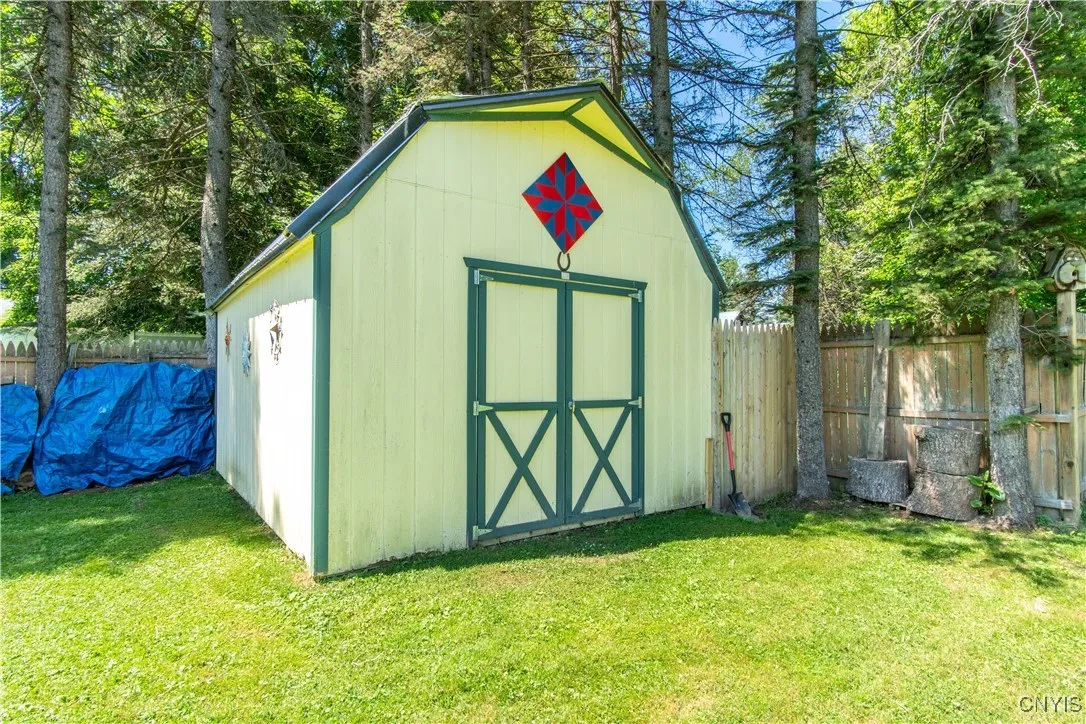 Shed