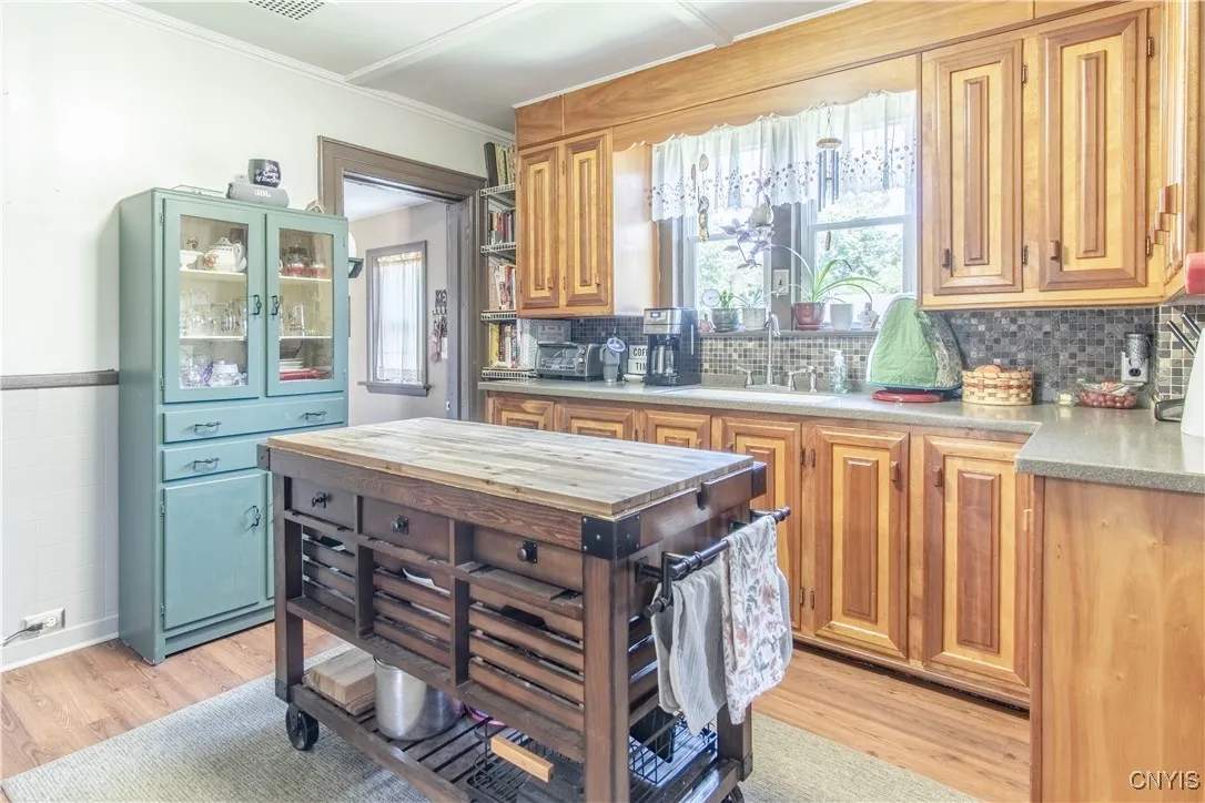 30 High Street, Champion, New York 13619, Champion, New York 13619, 4 Bedrooms Bedrooms, 8 Rooms Rooms,2 BathroomsBathrooms,Residential,Closed,30 High Street, Champion, New York 13619,0,S1621492