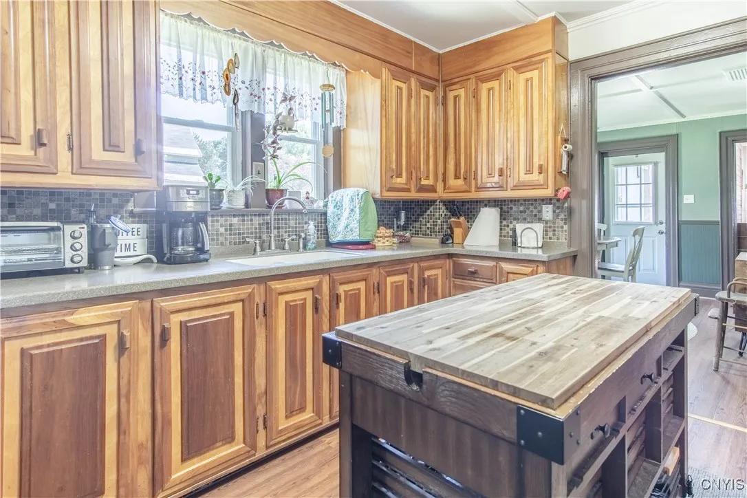 30 High Street, Champion, New York 13619, Champion, New York 13619, 4 Bedrooms Bedrooms, 8 Rooms Rooms,2 BathroomsBathrooms,Residential,Closed,30 High Street, Champion, New York 13619,0,S1621492