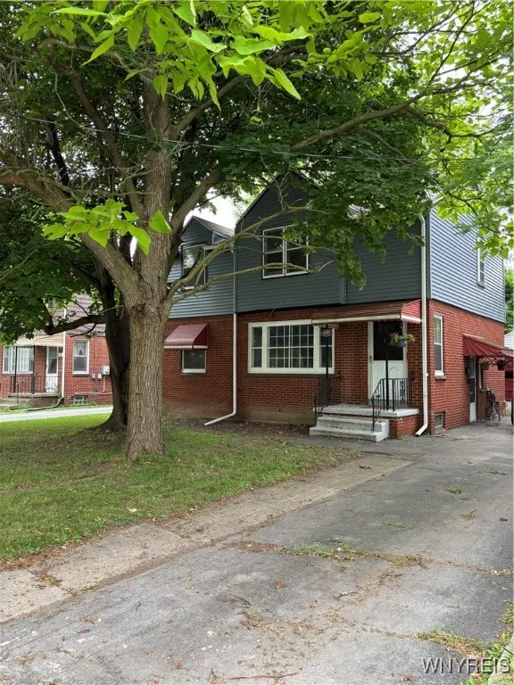 620 Beach Road, Cheektowaga, New York 14225, Cheektowaga, New York 14225, 2 Bedrooms Bedrooms, 5 Rooms Rooms,1 BathroomBathrooms,Residential Lease,For Rent,620 Beach Road, Cheektowaga, New York 14225,B1621519
