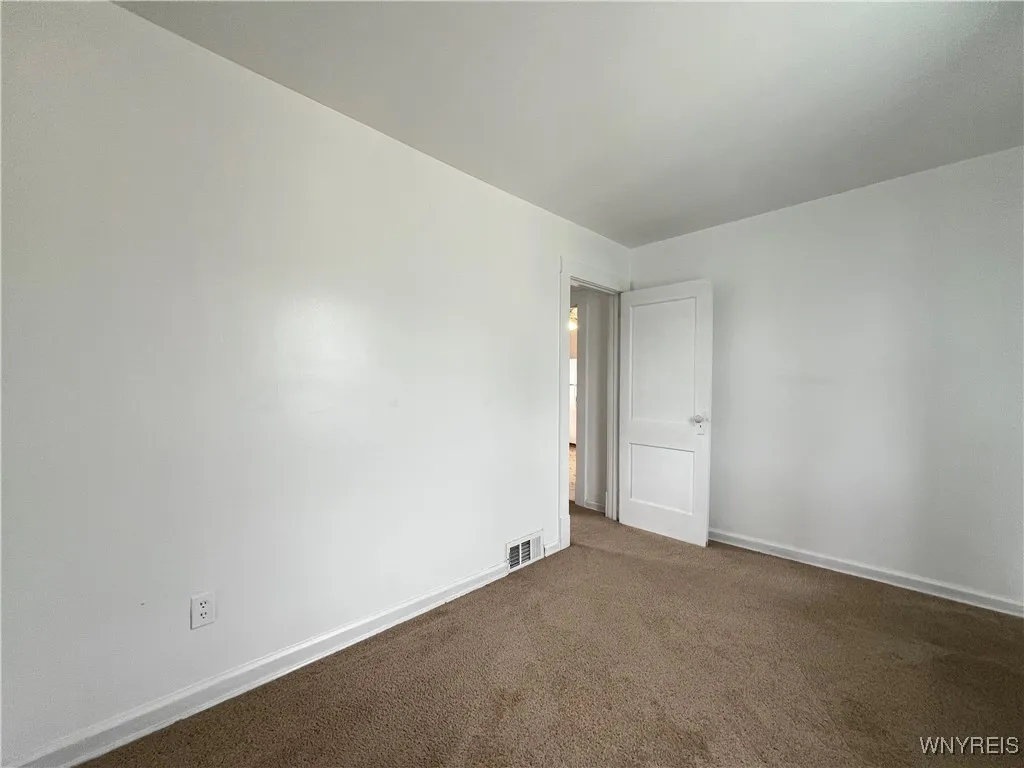 125 Shanley Street, Cheektowaga, New York 14206, Cheektowaga, New York 14206, 5 Bedrooms Bedrooms, ,3 BathroomsBathrooms,Residential,For Sale,125 Shanley Street, Cheektowaga, New York 14206,B1621053