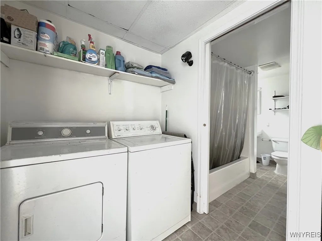 125 Shanley Street, Cheektowaga, New York 14206, Cheektowaga, New York 14206, 5 Bedrooms Bedrooms, ,3 BathroomsBathrooms,Residential,For Sale,125 Shanley Street, Cheektowaga, New York 14206,B1621053