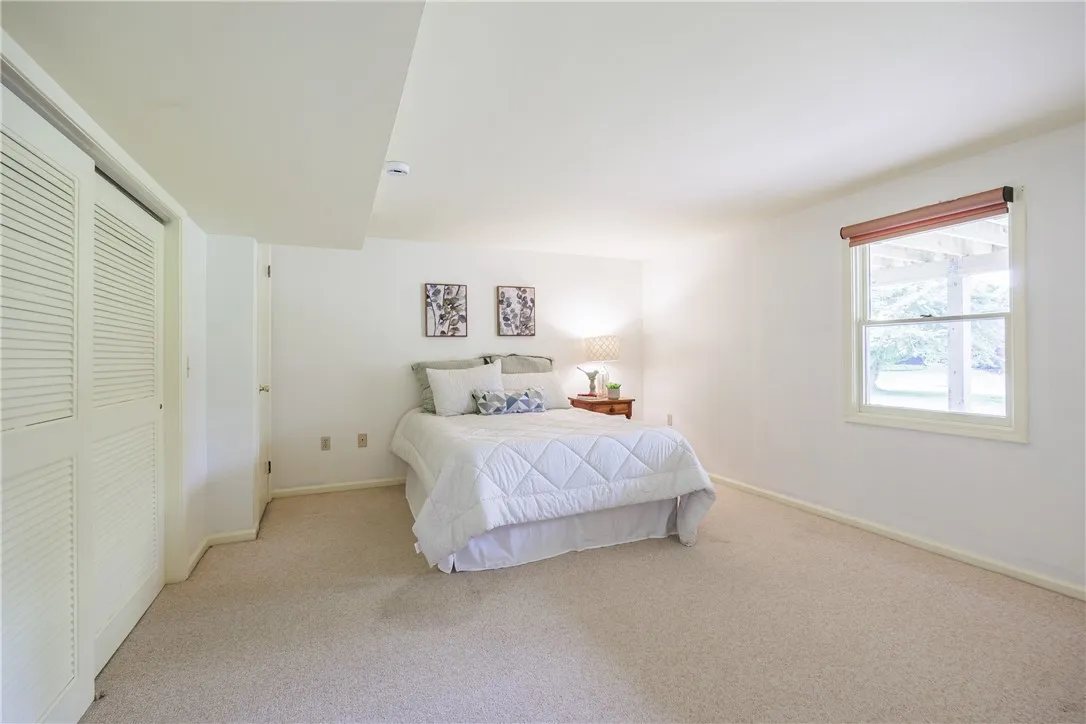 39 North Country Club Drive, Pittsford, New York 1, Pittsford, New York 14618, 3 Bedrooms Bedrooms, 9 Rooms Rooms,3 BathroomsBathrooms,Residential,Closed,39 North Country Club Drive, Pittsford, New York 1,0,R1621520