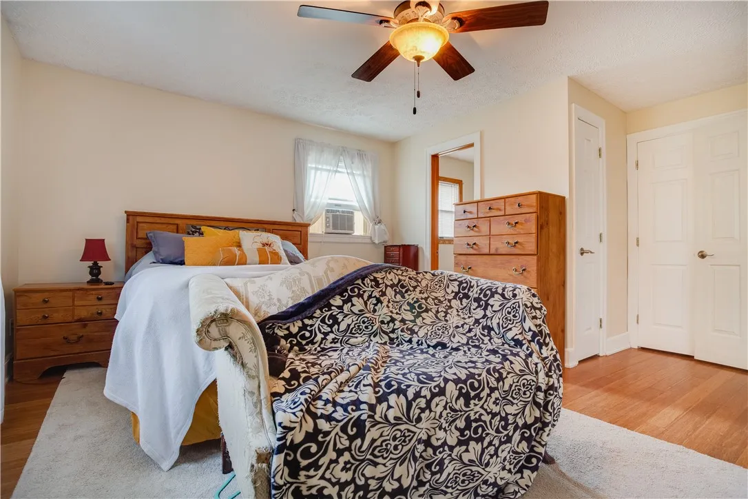 89 East Main Street, Sidney, New York 13838, Sidney, New York 13838, 4 Bedrooms Bedrooms, 8 Rooms Rooms,2 BathroomsBathrooms,Residential,For Sale,89 East Main Street, Sidney, New York 13838,0,R1620281
