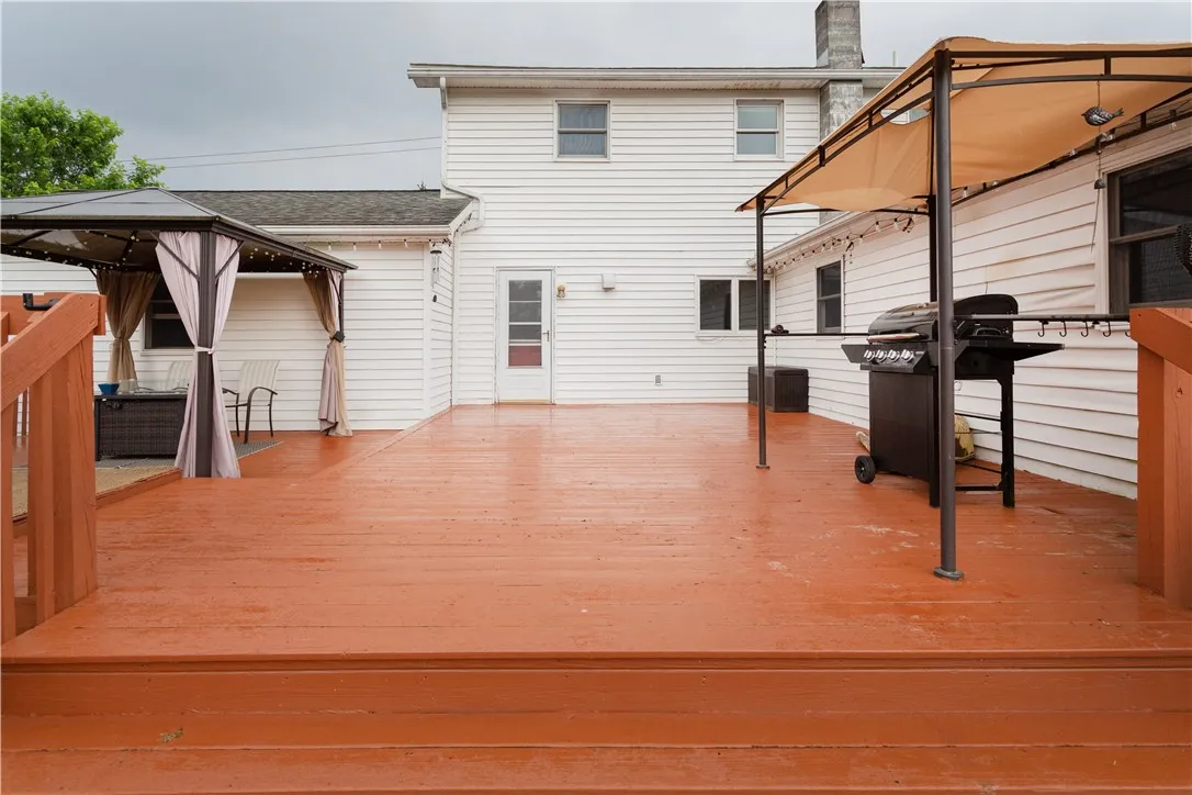 89 East Main Street, Sidney, New York 13838, Sidney, New York 13838, 4 Bedrooms Bedrooms, 8 Rooms Rooms,2 BathroomsBathrooms,Residential,For Sale,89 East Main Street, Sidney, New York 13838,0,R1620281
