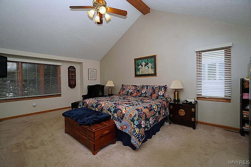 89 Beachridge Drive, Amherst, New York 14051, Amherst, New York 14051, 4 Bedrooms Bedrooms, 8 Rooms Rooms,2 BathroomsBathrooms,Residential,For Sale,89 Beachridge Drive, Amherst, New York 14051,B1621309
