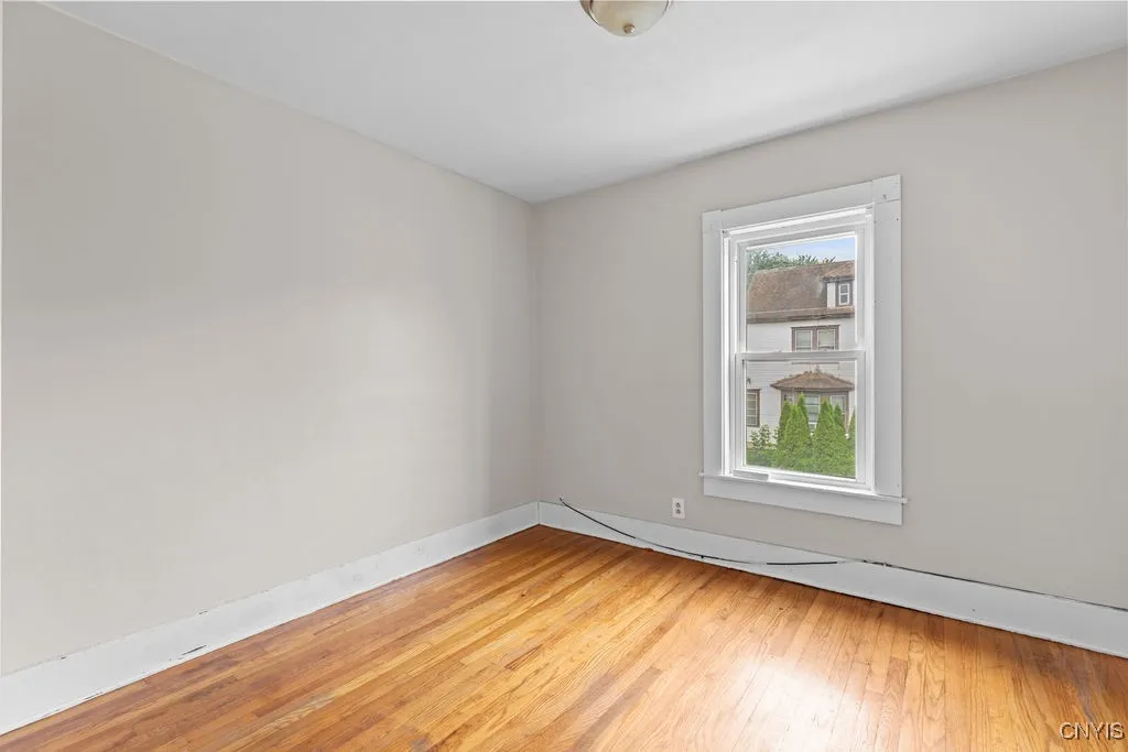 109 Center Street, Geddes, New York 13209, Geddes, New York 13209, 3 Bedrooms Bedrooms, 8 Rooms Rooms,1 BathroomBathrooms,Residential Lease,For Rent,109 Center Street, Geddes, New York 13209,S1621555
