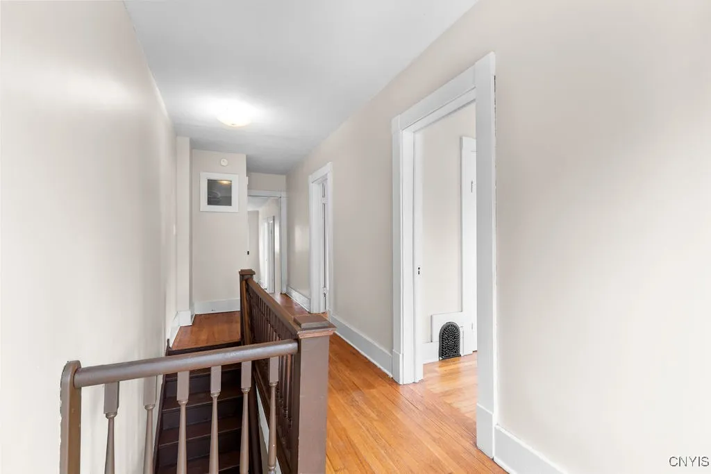 109 Center Street, Geddes, New York 13209, Geddes, New York 13209, 3 Bedrooms Bedrooms, 8 Rooms Rooms,1 BathroomBathrooms,Residential Lease,For Rent,109 Center Street, Geddes, New York 13209,S1621555