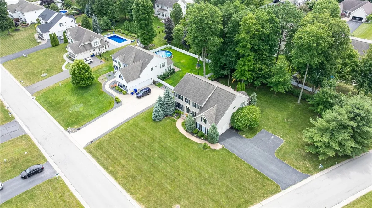 513 Deer Haven Drive, Webster, New York 14580, Webster, New York 14580, 4 Bedrooms Bedrooms, 9 Rooms Rooms,2 BathroomsBathrooms,Residential,For Sale,513 Deer Haven Drive, Webster, New York 14580,R1620458