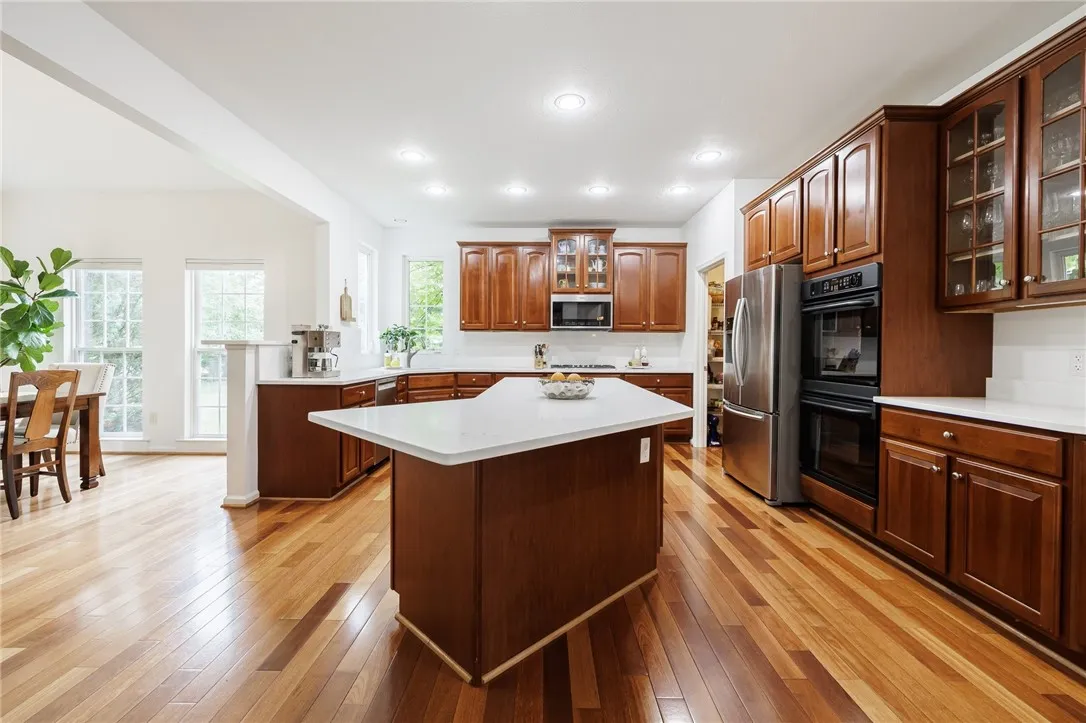 513 Deer Haven Drive, Webster, New York 14580, Webster, New York 14580, 4 Bedrooms Bedrooms, 9 Rooms Rooms,2 BathroomsBathrooms,Residential,For Sale,513 Deer Haven Drive, Webster, New York 14580,R1620458