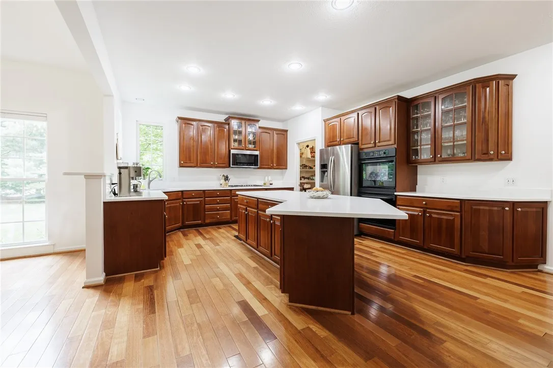 513 Deer Haven Drive, Webster, New York 14580, Webster, New York 14580, 4 Bedrooms Bedrooms, 9 Rooms Rooms,2 BathroomsBathrooms,Residential,For Sale,513 Deer Haven Drive, Webster, New York 14580,R1620458