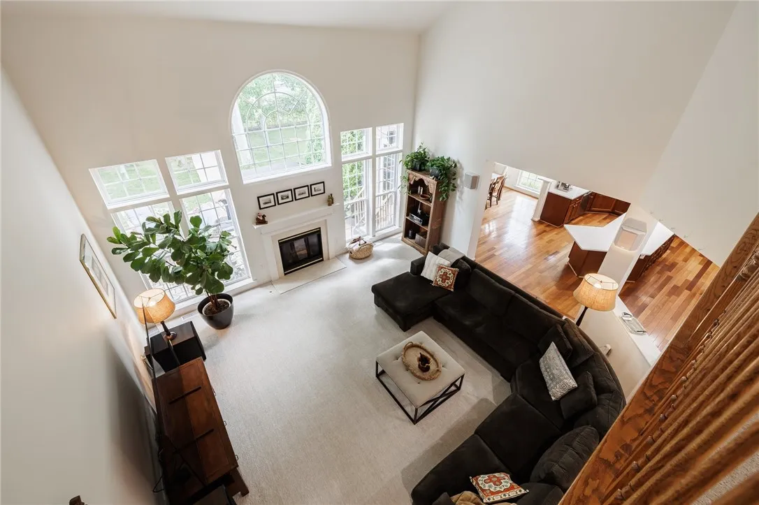 513 Deer Haven Drive, Webster, New York 14580, Webster, New York 14580, 4 Bedrooms Bedrooms, 9 Rooms Rooms,2 BathroomsBathrooms,Residential,For Sale,513 Deer Haven Drive, Webster, New York 14580,R1620458