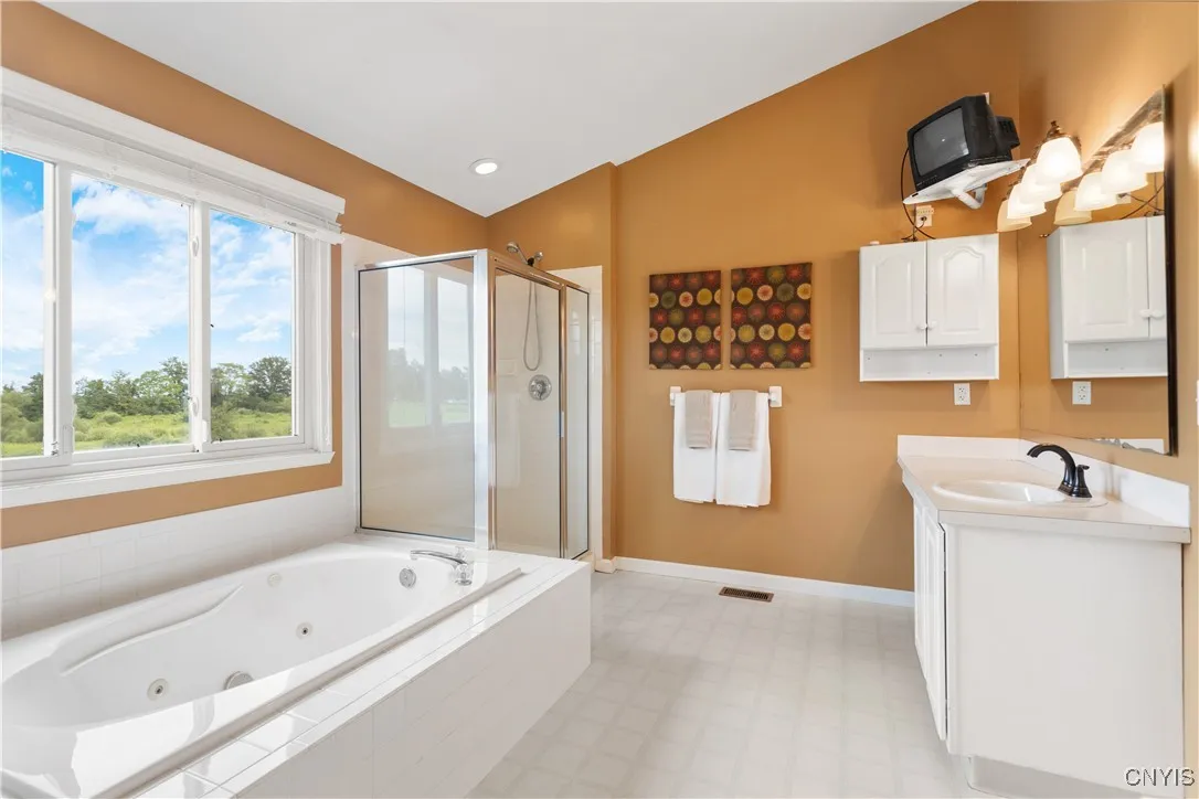7377 Broadfield Road, Pompey, New York 13104, Pompey, New York 13104, 4 Bedrooms Bedrooms, 10 Rooms Rooms,2 BathroomsBathrooms,Residential,For Sale,7377 Broadfield Road, Pompey, New York 13104,S1620638