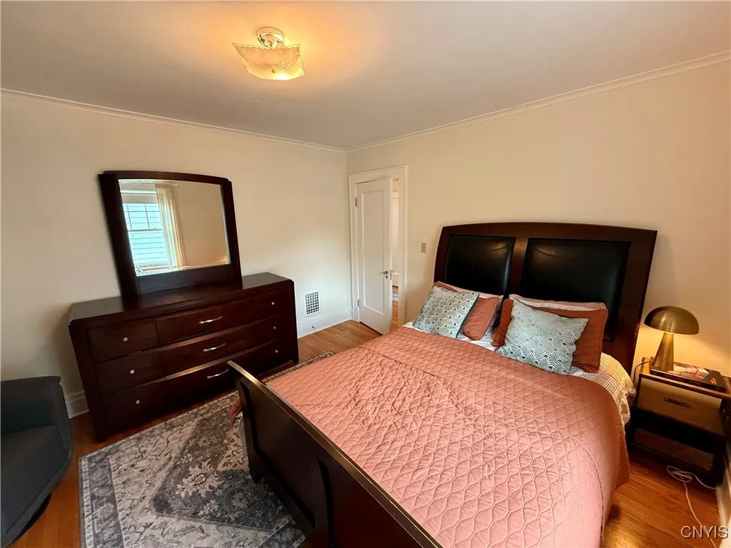 135 Hampton Road, Syracuse, New York 13203, Syracuse, New York 13203, 4 Bedrooms Bedrooms, 9 Rooms Rooms,2 BathroomsBathrooms,Residential,For Sale,135 Hampton Road, Syracuse, New York 13203,S1620987