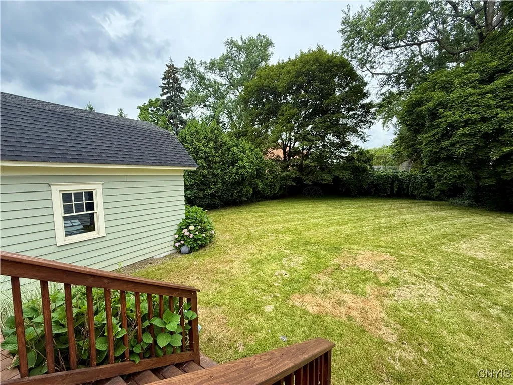 135 Hampton Road, Syracuse, New York 13203, Syracuse, New York 13203, 4 Bedrooms Bedrooms, 9 Rooms Rooms,2 BathroomsBathrooms,Residential,For Sale,135 Hampton Road, Syracuse, New York 13203,S1620987