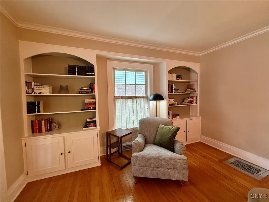 135 Hampton Road, Syracuse, New York 13203, Syracuse, New York 13203, 4 Bedrooms Bedrooms, 9 Rooms Rooms,2 BathroomsBathrooms,Residential,For Sale,135 Hampton Road, Syracuse, New York 13203,S1620987