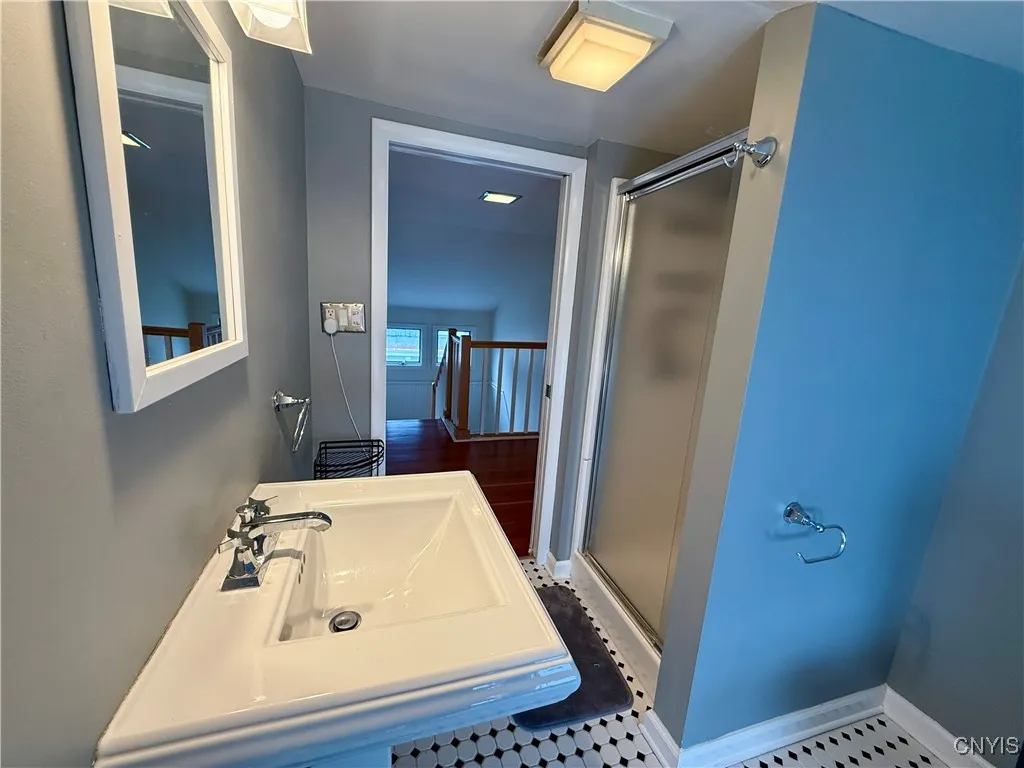 135 Hampton Road, Syracuse, New York 13203, Syracuse, New York 13203, 4 Bedrooms Bedrooms, 9 Rooms Rooms,2 BathroomsBathrooms,Residential,For Sale,135 Hampton Road, Syracuse, New York 13203,S1620987
