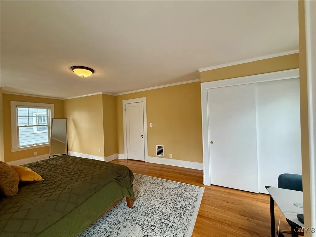 135 Hampton Road, Syracuse, New York 13203, Syracuse, New York 13203, 4 Bedrooms Bedrooms, 9 Rooms Rooms,2 BathroomsBathrooms,Residential,For Sale,135 Hampton Road, Syracuse, New York 13203,S1620987