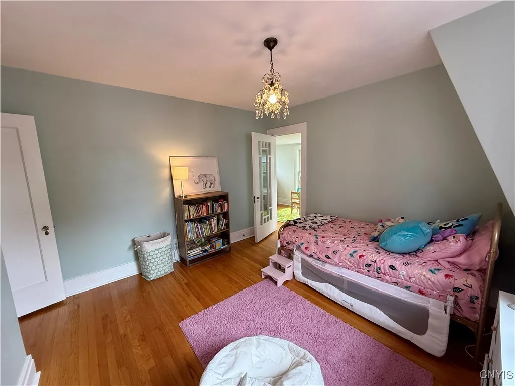 135 Hampton Road, Syracuse, New York 13203, Syracuse, New York 13203, 4 Bedrooms Bedrooms, 9 Rooms Rooms,2 BathroomsBathrooms,Residential,For Sale,135 Hampton Road, Syracuse, New York 13203,S1620987