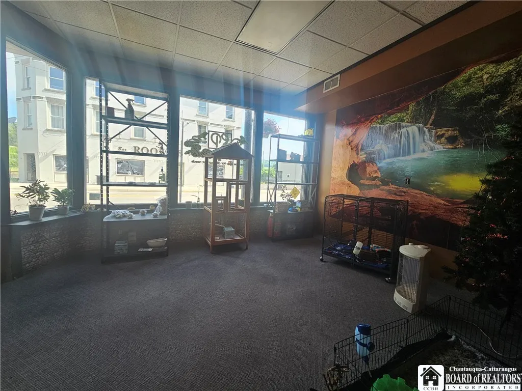 196-200 Main Street, Bradford City, Pennsylvania 1, Bradford City, Pennsylvania 16701, 2 Rooms Rooms,Commercial Sale,For Sale,196-200 Main Street, Bradford City, Pennsylvania 1,R1619870