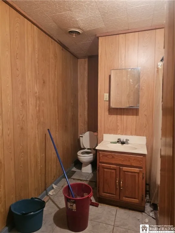 196-200 Main Street, Bradford City, Pennsylvania 1, Bradford City, Pennsylvania 16701, 2 Rooms Rooms,Commercial Sale,For Sale,196-200 Main Street, Bradford City, Pennsylvania 1,R1619870