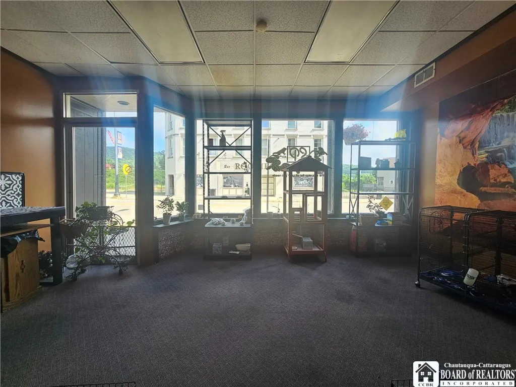 196-200 Main Street, Bradford City, Pennsylvania 1, Bradford City, Pennsylvania 16701, 2 Rooms Rooms,Commercial Sale,For Sale,196-200 Main Street, Bradford City, Pennsylvania 1,R1619870