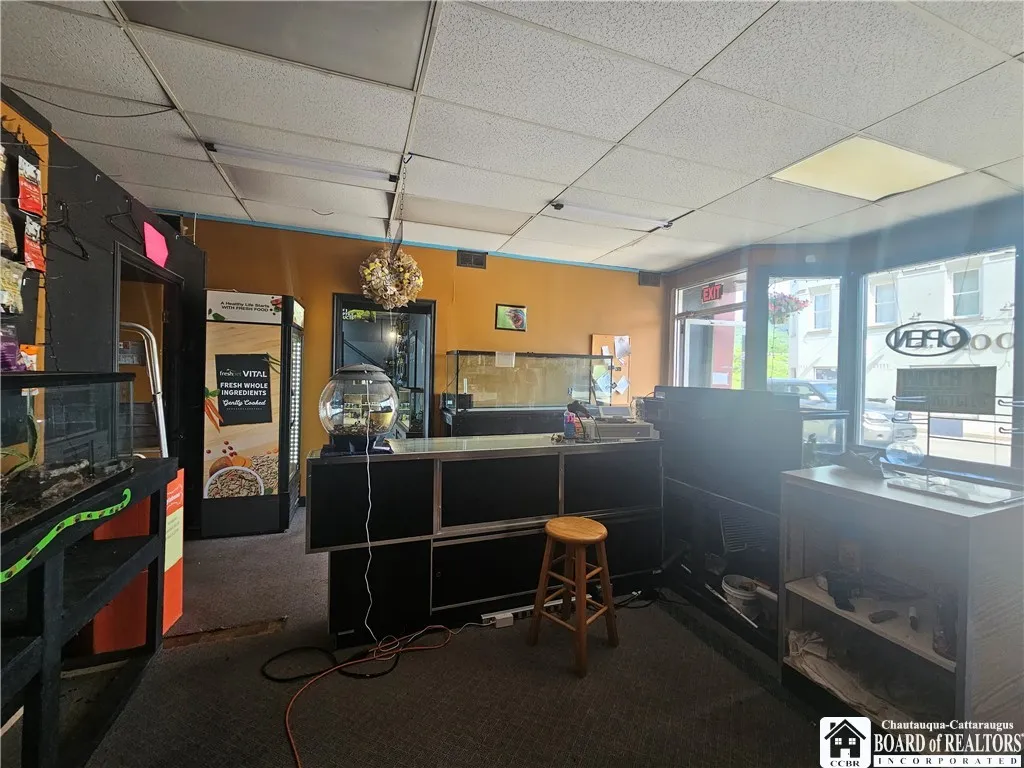 196-200 Main Street, Bradford City, Pennsylvania 1, Bradford City, Pennsylvania 16701, 2 Rooms Rooms,Commercial Sale,For Sale,196-200 Main Street, Bradford City, Pennsylvania 1,R1619870