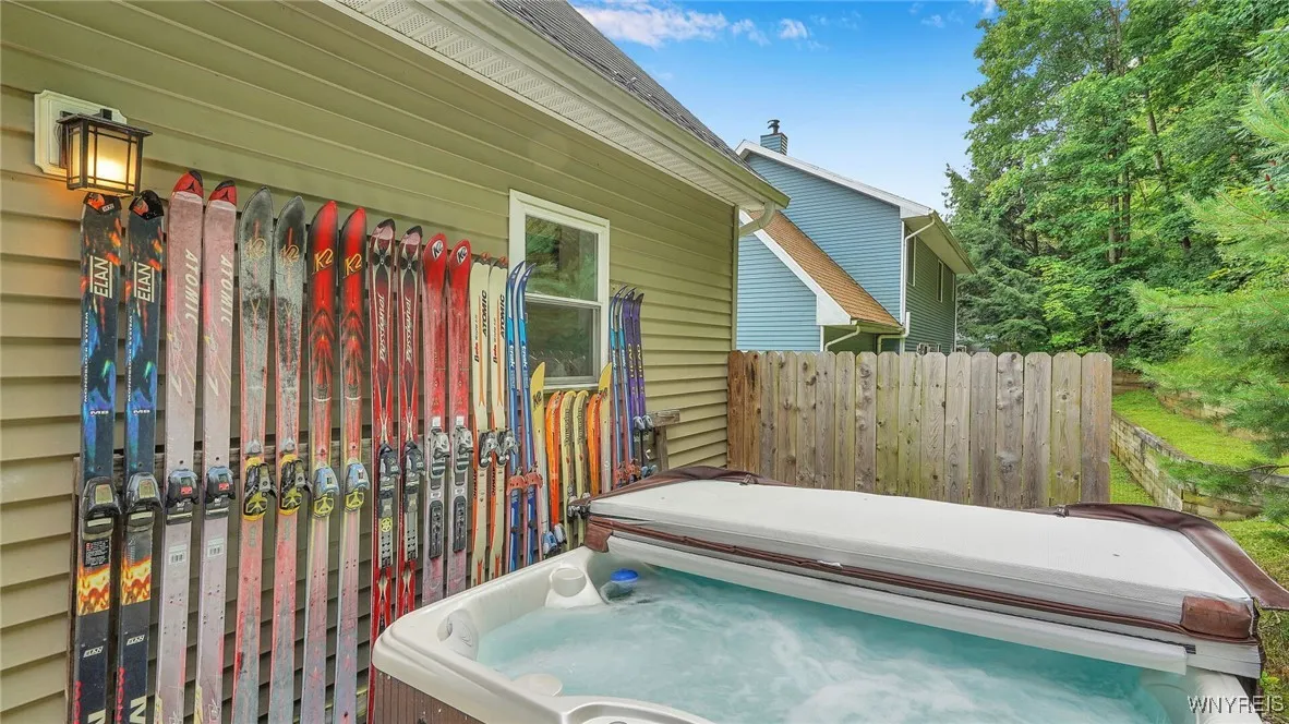 8 Van Buren Place, Ellicottville, New York 14731, Ellicottville, New York 14731, 5 Bedrooms Bedrooms, 11 Rooms Rooms,3 BathroomsBathrooms,Residential,For Sale,8 Van Buren Place, Ellicottville, New York 14731,B1619926