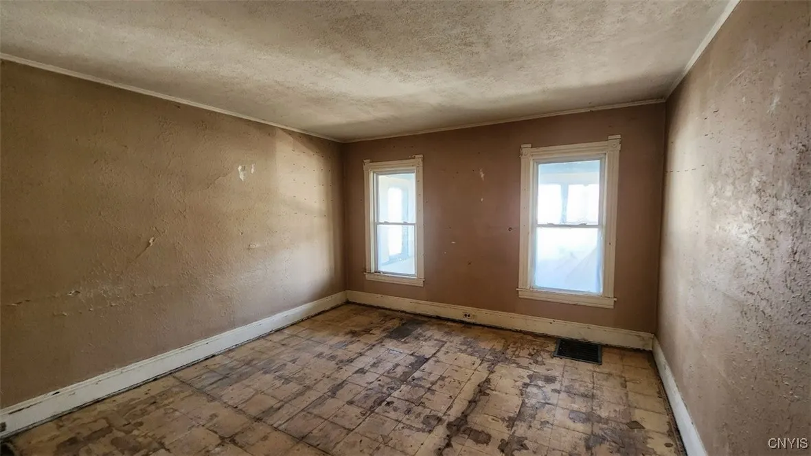 509 2nd Street, Geddes, New York 13209, Geddes, New York 13209, 3 Bedrooms Bedrooms, 6 Rooms Rooms,1 BathroomBathrooms,Residential,For Sale,509 2nd Street, Geddes, New York 13209,S1619580