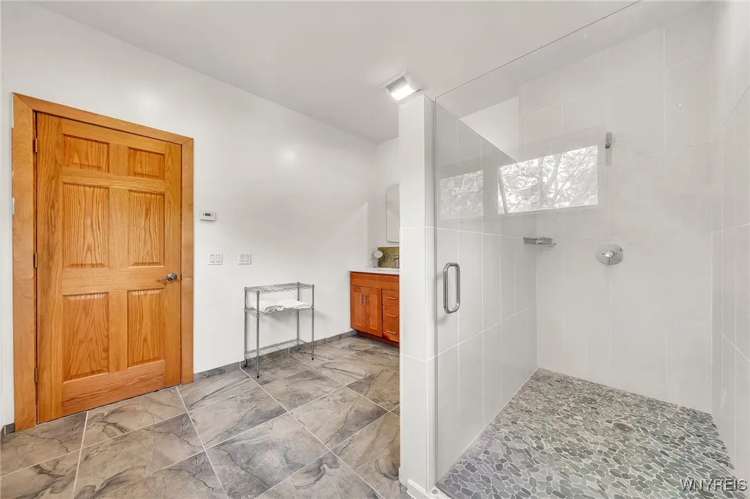 1171 Stewart Avenue, Hanover, New York 14136, Hanover, New York 14136, 4 Bedrooms Bedrooms, 9 Rooms Rooms,3 BathroomsBathrooms,Residential,Closed,1171 Stewart Avenue, Hanover, New York 14136,0,B1621365
