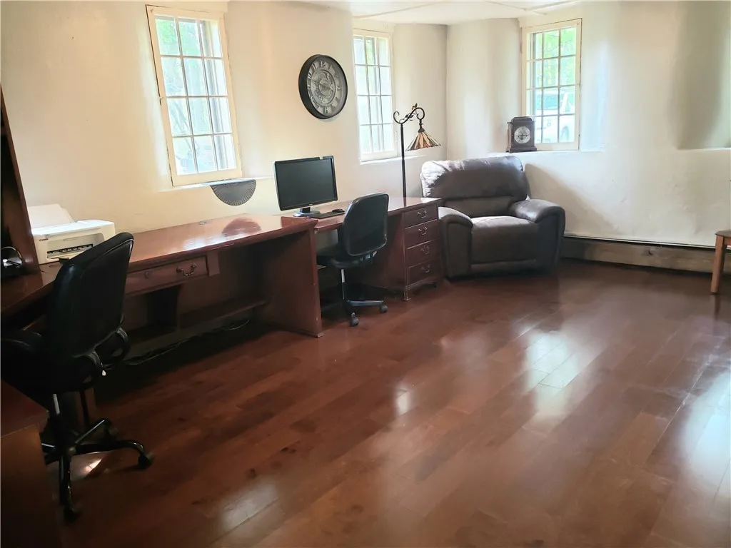 Library / Office Library / Office