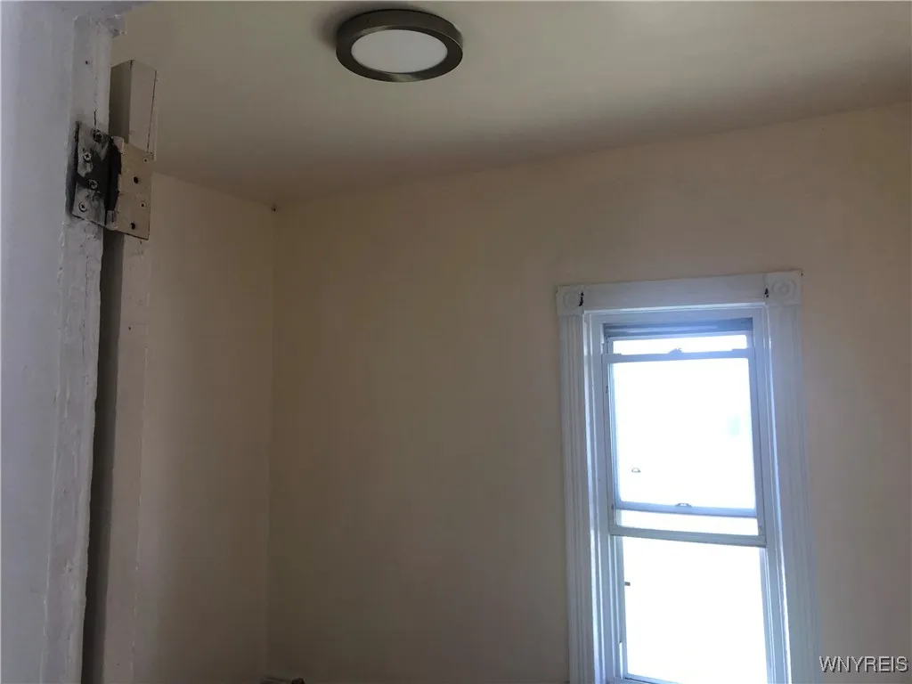 528 Ferry Avenue, Niagara Falls, New York 14301, Niagara Falls, New York 14301, ,Commercial Sale,For Sale,528 Ferry Avenue, Niagara Falls, New York 14301,B1618396