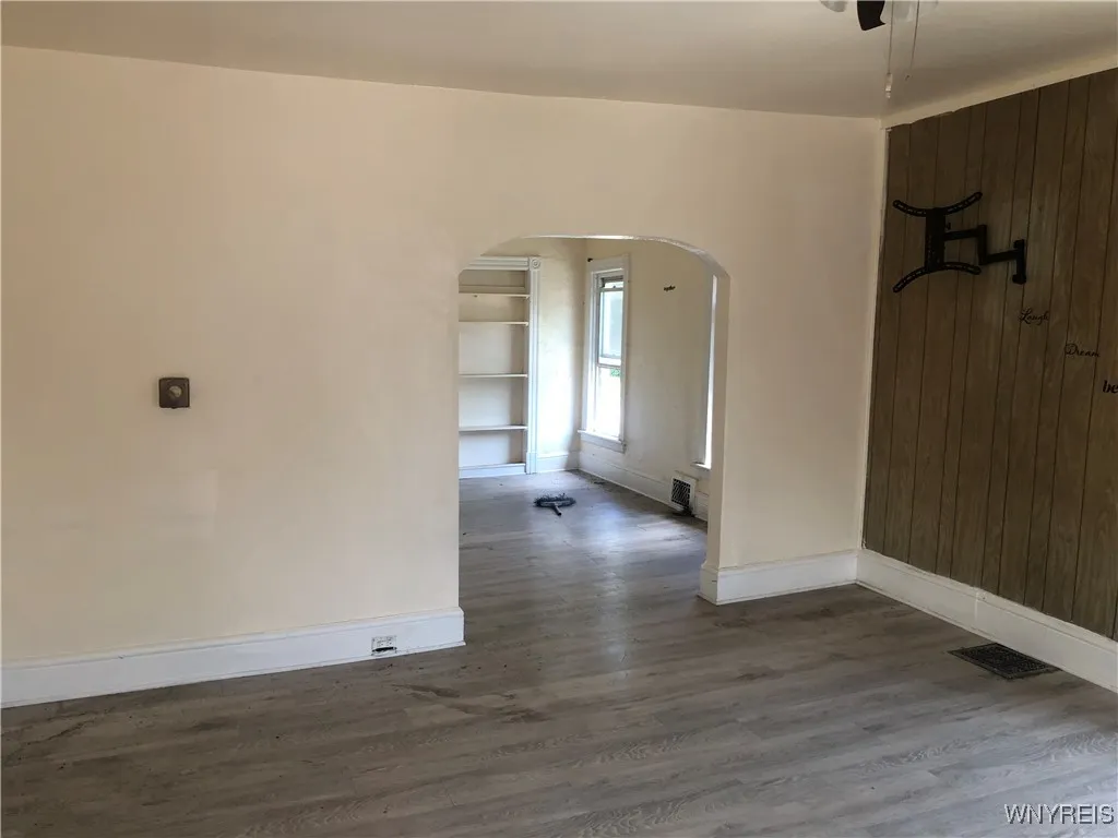 528 Ferry Avenue, Niagara Falls, New York 14301, Niagara Falls, New York 14301, ,Commercial Sale,For Sale,528 Ferry Avenue, Niagara Falls, New York 14301,B1618396
