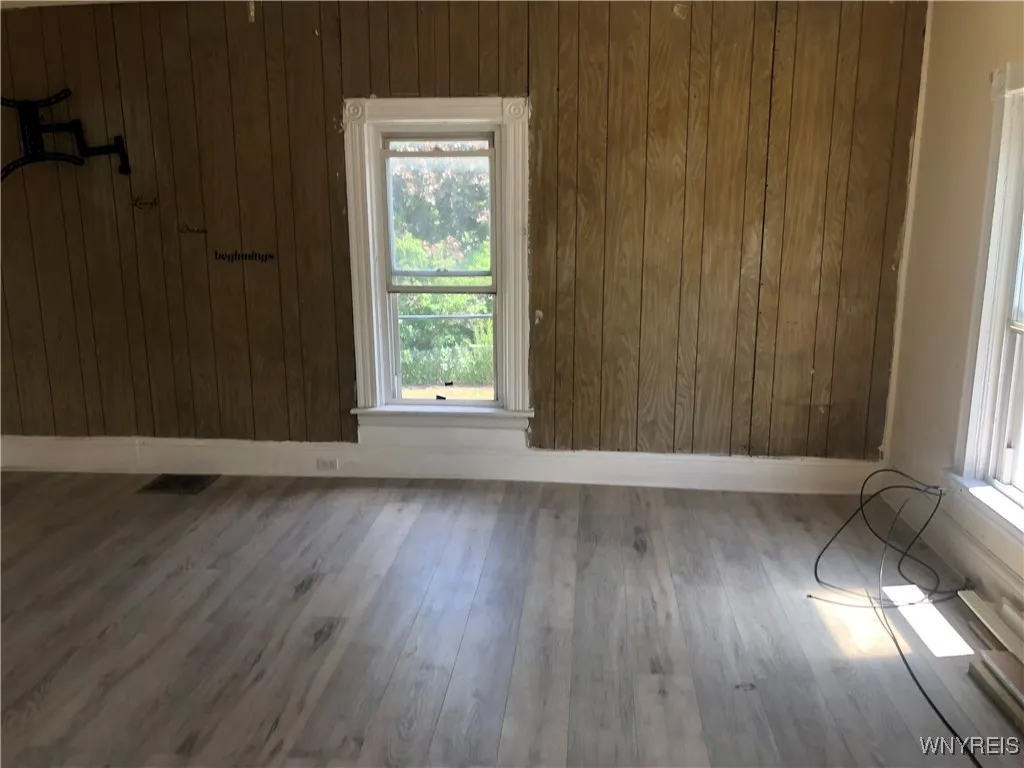 528 Ferry Avenue, Niagara Falls, New York 14301, Niagara Falls, New York 14301, ,Commercial Sale,For Sale,528 Ferry Avenue, Niagara Falls, New York 14301,B1618396