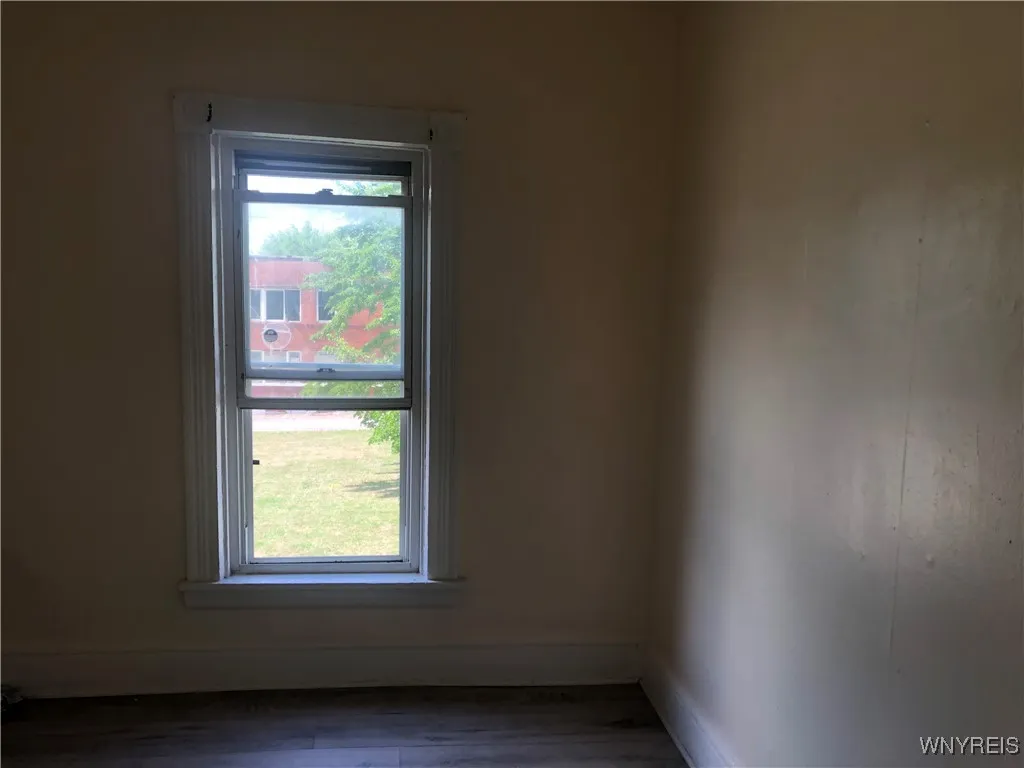 528 Ferry Avenue, Niagara Falls, New York 14301, Niagara Falls, New York 14301, ,Commercial Sale,For Sale,528 Ferry Avenue, Niagara Falls, New York 14301,B1618396