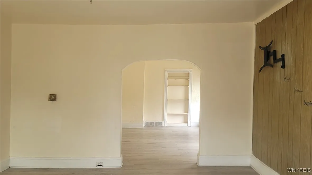 528 Ferry Avenue, Niagara Falls, New York 14301, Niagara Falls, New York 14301, ,Commercial Sale,For Sale,528 Ferry Avenue, Niagara Falls, New York 14301,B1618396