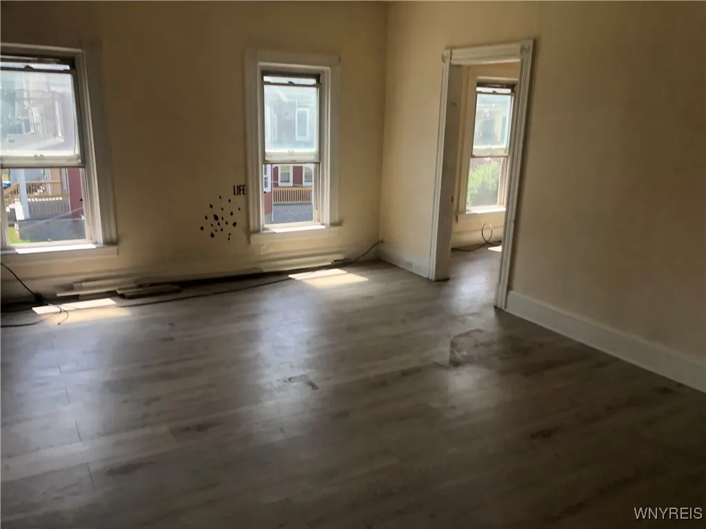 528 Ferry Avenue, Niagara Falls, New York 14301, Niagara Falls, New York 14301, ,Commercial Sale,For Sale,528 Ferry Avenue, Niagara Falls, New York 14301,B1618396