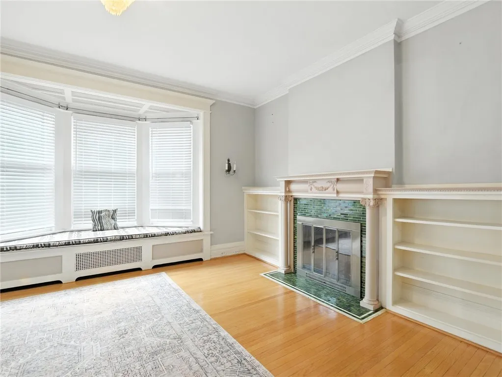 221 Westminster Road, Rochester, New York 14607, Rochester, New York 14607, 2 Bedrooms Bedrooms, 5 Rooms Rooms,1 BathroomBathrooms,Residential Lease,Closed,221 Westminster Road, Rochester, New York 14607,R1621117