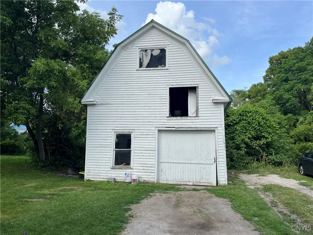 66 North Gordon Street, Gouverneur, New York 13642, Gouverneur, New York 13642, 5 Bedrooms Bedrooms, 7 Rooms Rooms,2 BathroomsBathrooms,Residential,For Sale,66 North Gordon Street, Gouverneur, New York 13642,S1621445