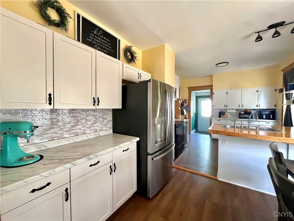 66 North Gordon Street, Gouverneur, New York 13642, Gouverneur, New York 13642, 5 Bedrooms Bedrooms, 7 Rooms Rooms,2 BathroomsBathrooms,Residential,Closed,66 North Gordon Street, Gouverneur, New York 13642,0,S1621445