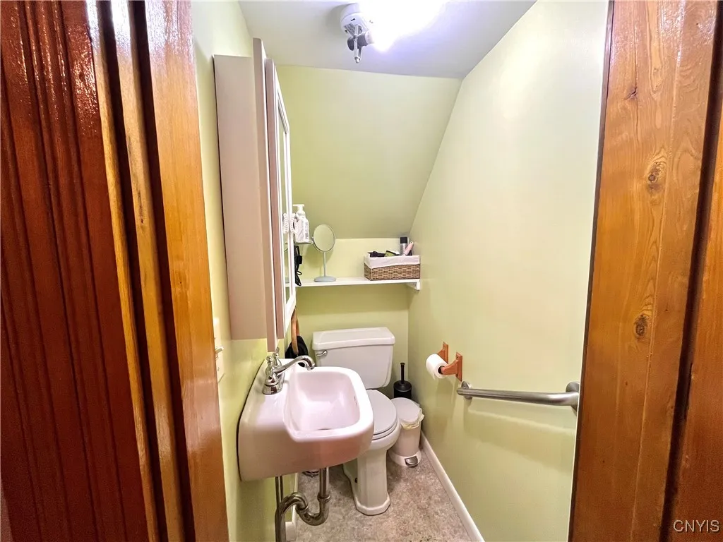 66 North Gordon Street, Gouverneur, New York 13642, Gouverneur, New York 13642, 5 Bedrooms Bedrooms, 7 Rooms Rooms,2 BathroomsBathrooms,Residential,For Sale,66 North Gordon Street, Gouverneur, New York 13642,S1621445