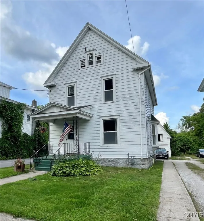 66 North Gordon Street, Gouverneur, New York 13642, Gouverneur, New York 13642, 5 Bedrooms Bedrooms, 7 Rooms Rooms,2 BathroomsBathrooms,Residential,For Sale,66 North Gordon Street, Gouverneur, New York 13642,S1621445