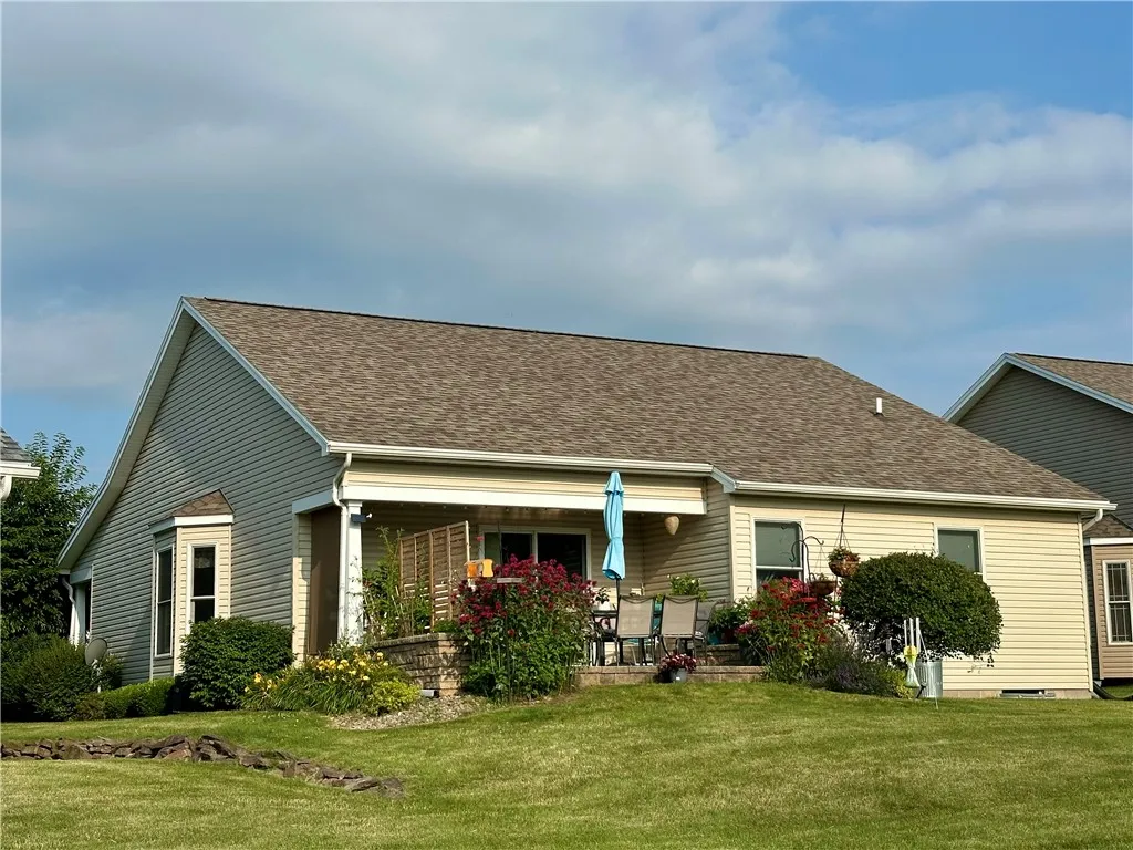 137 Anitas Lane, Sweden, New York 14420, Sweden, New York 14420, 2 Bedrooms Bedrooms, 5 Rooms Rooms,2 BathroomsBathrooms,Residential,Closed,137 Anitas Lane, Sweden, New York 14420,0,R1621213