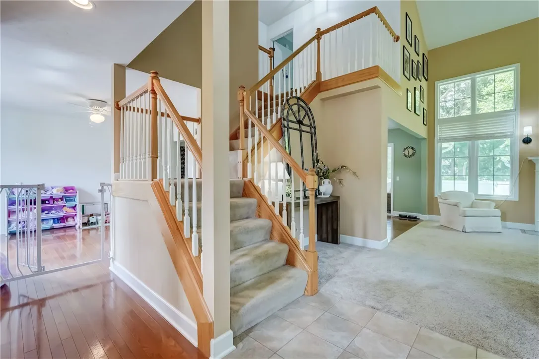 906 Lothario Circle, Webster, New York 14580, Webster, New York 14580, 3 Bedrooms Bedrooms, 8 Rooms Rooms,2 BathroomsBathrooms,Residential,Closed,906 Lothario Circle, Webster, New York 14580,0,R1619036