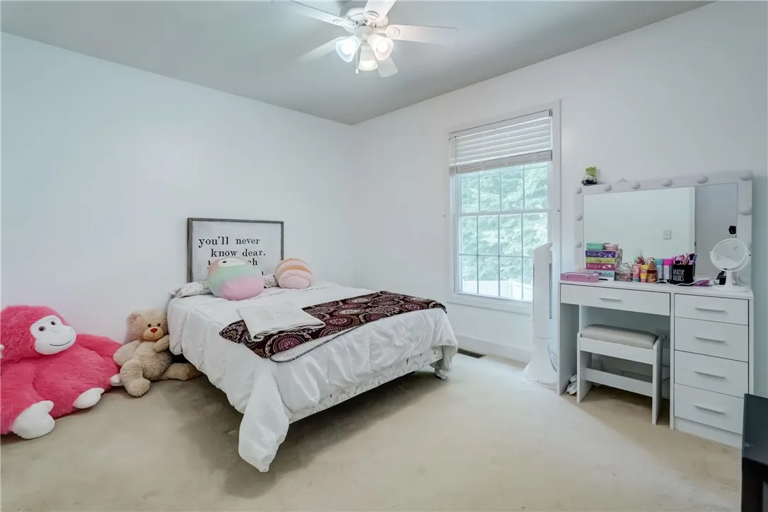 906 Lothario Circle, Webster, New York 14580, Webster, New York 14580, 3 Bedrooms Bedrooms, 8 Rooms Rooms,2 BathroomsBathrooms,Residential,Closed,906 Lothario Circle, Webster, New York 14580,0,R1619036