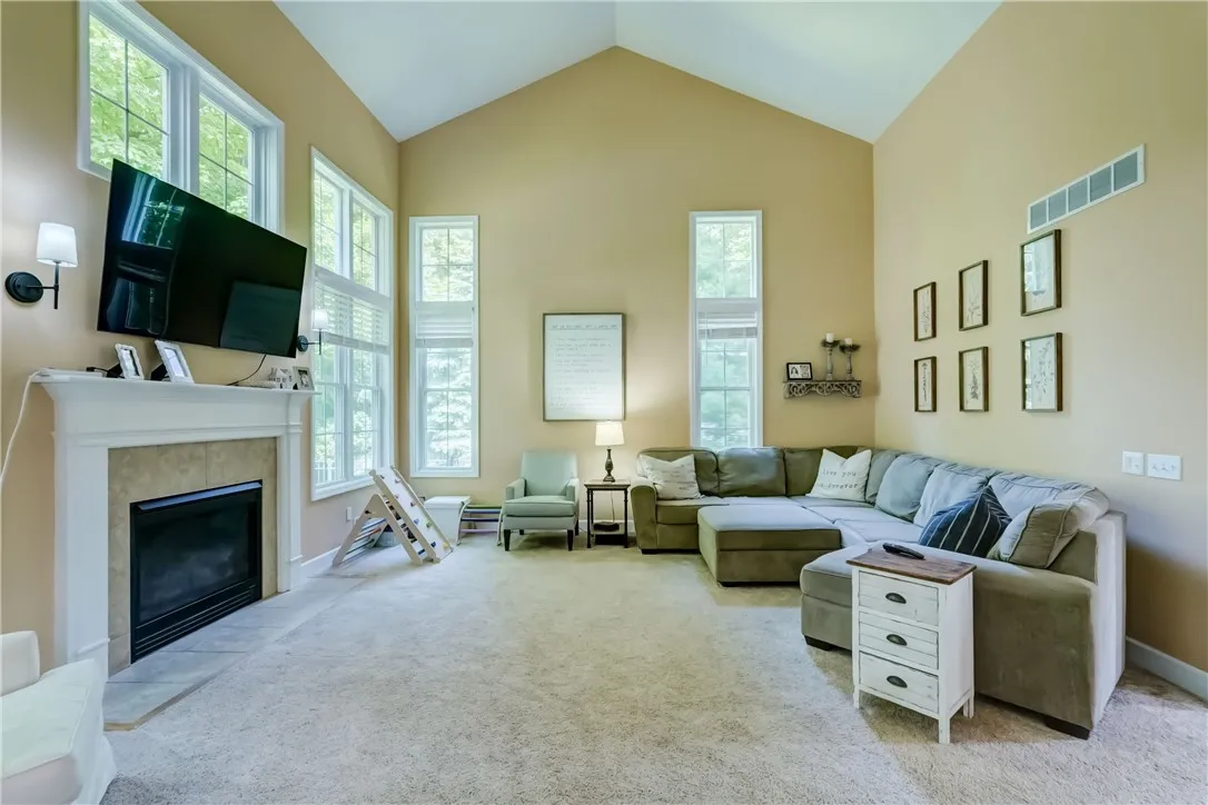 906 Lothario Circle, Webster, New York 14580, Webster, New York 14580, 3 Bedrooms Bedrooms, 8 Rooms Rooms,2 BathroomsBathrooms,Residential,Closed,906 Lothario Circle, Webster, New York 14580,0,R1619036