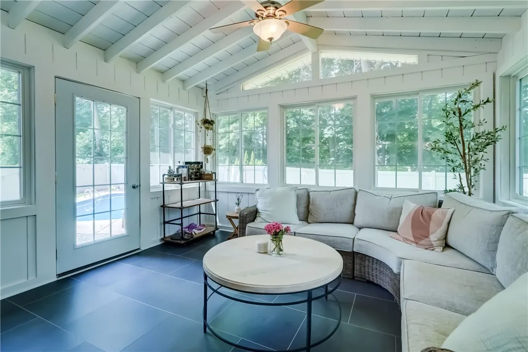 906 Lothario Circle, Webster, New York 14580, Webster, New York 14580, 3 Bedrooms Bedrooms, 8 Rooms Rooms,2 BathroomsBathrooms,Residential,Closed,906 Lothario Circle, Webster, New York 14580,0,R1619036