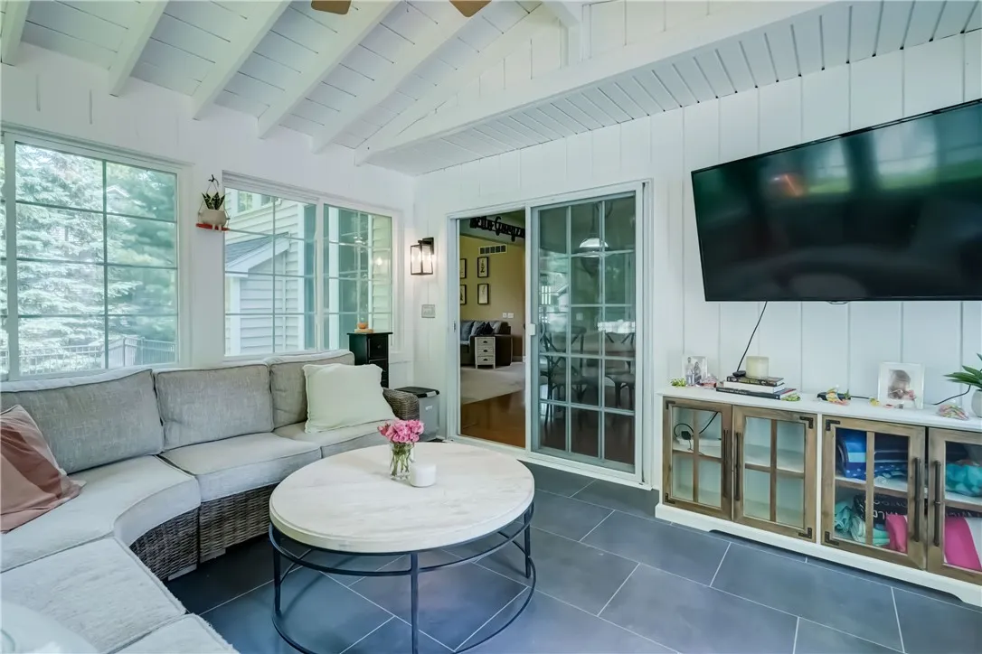 906 Lothario Circle, Webster, New York 14580, Webster, New York 14580, 3 Bedrooms Bedrooms, 8 Rooms Rooms,2 BathroomsBathrooms,Residential,Closed,906 Lothario Circle, Webster, New York 14580,0,R1619036